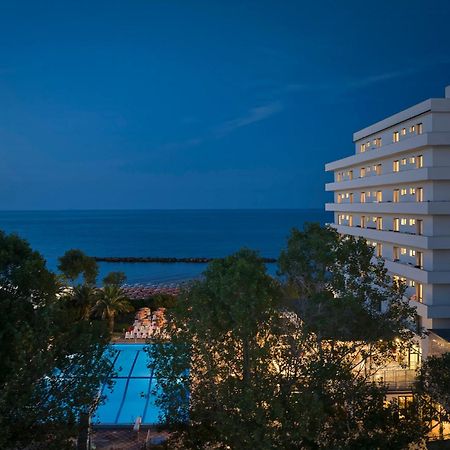 Serena Majestic Hotel Montesilvano Marina Екстериор снимка