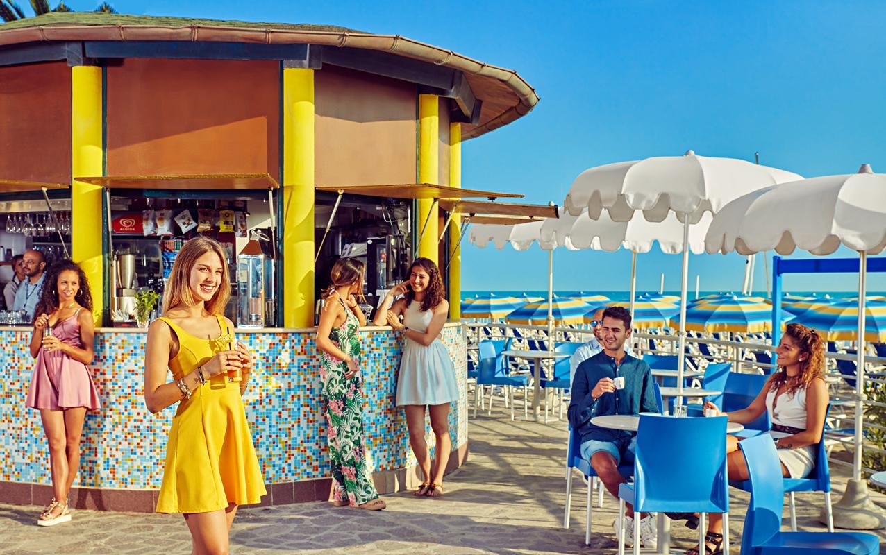 Serena Majestic Hotel Montesilvano Marina Екстериор снимка