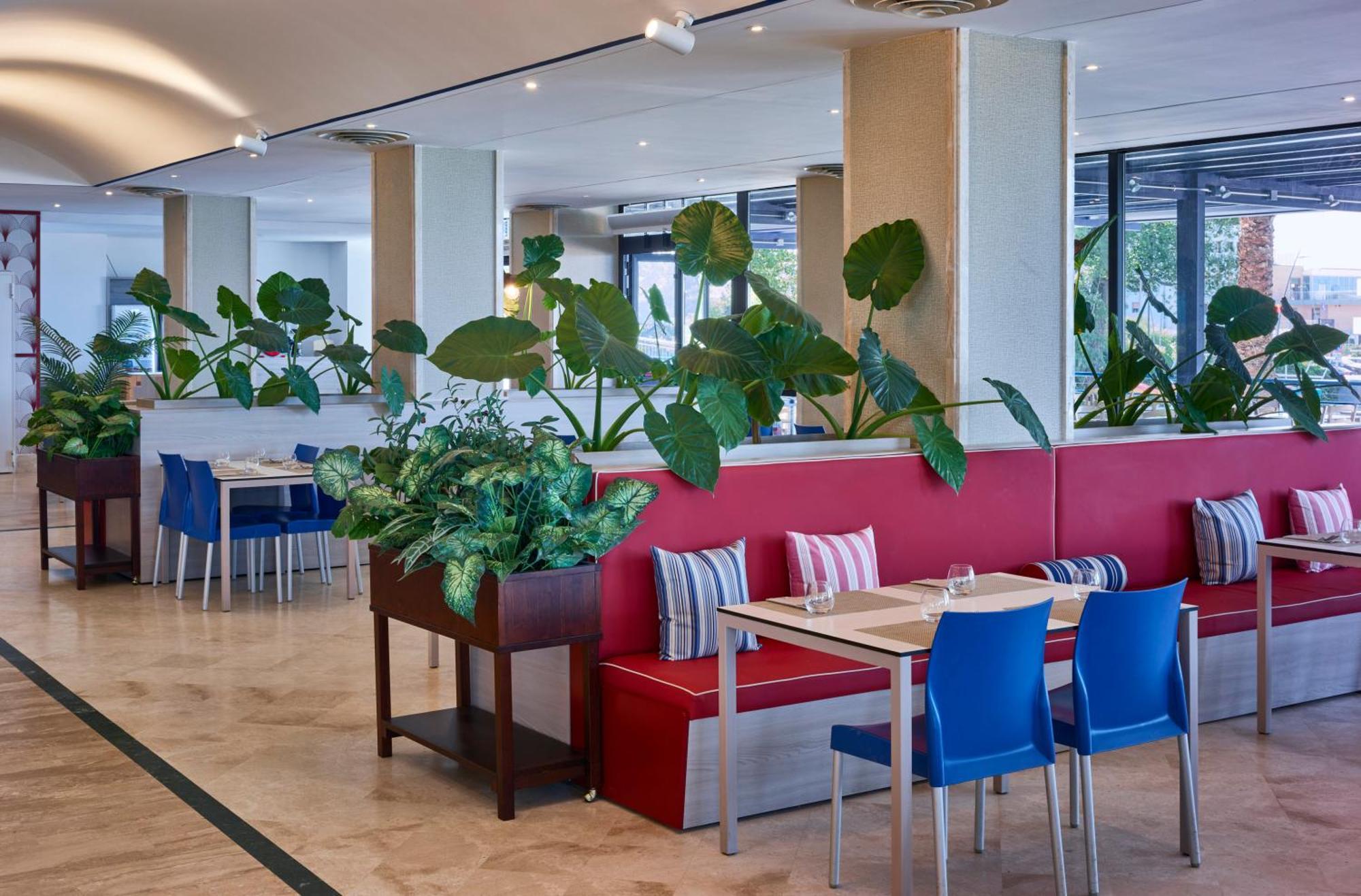 Serena Majestic Hotel Montesilvano Marina Екстериор снимка