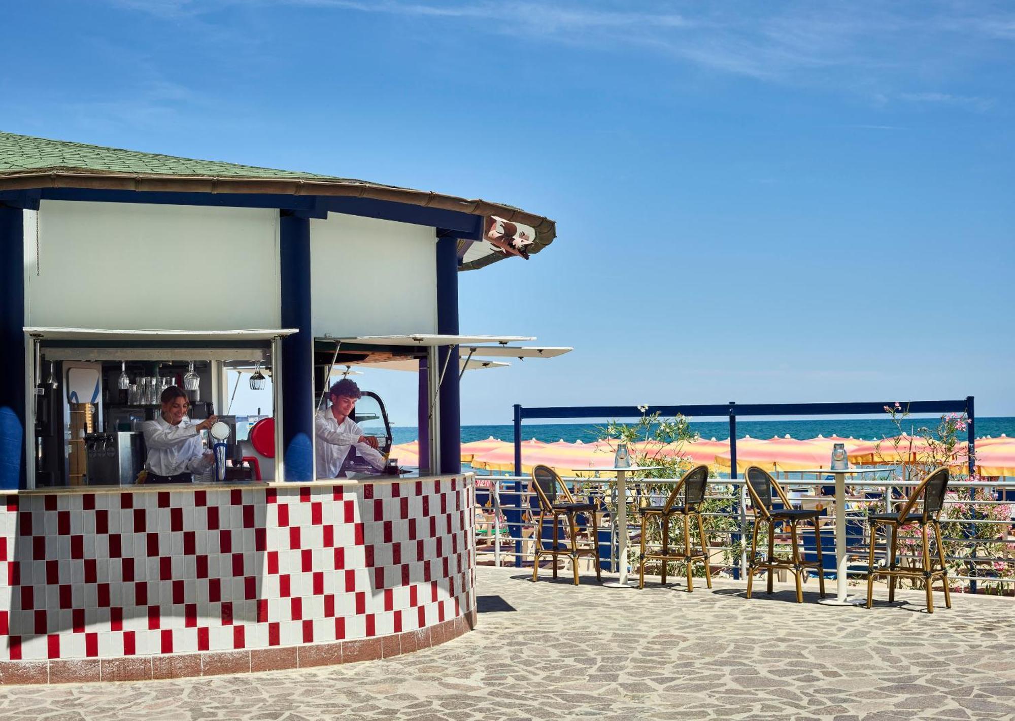 Serena Majestic Hotel Montesilvano Marina Екстериор снимка